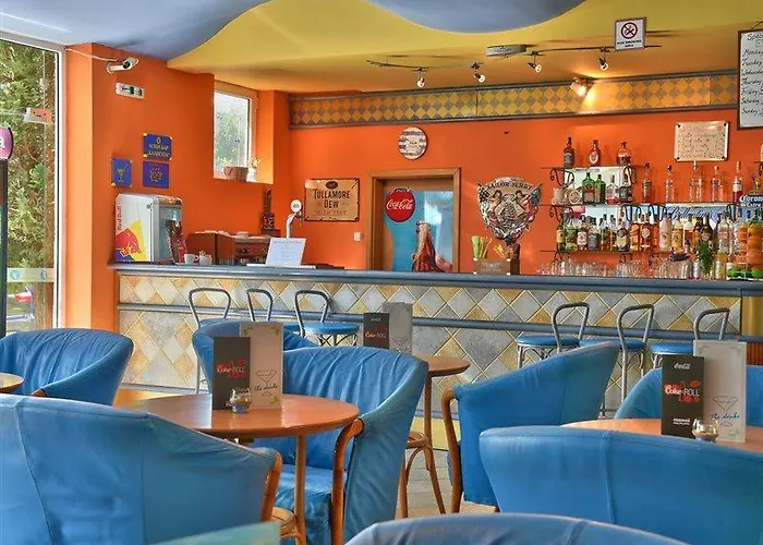 מלון Kaliopa אלבנה